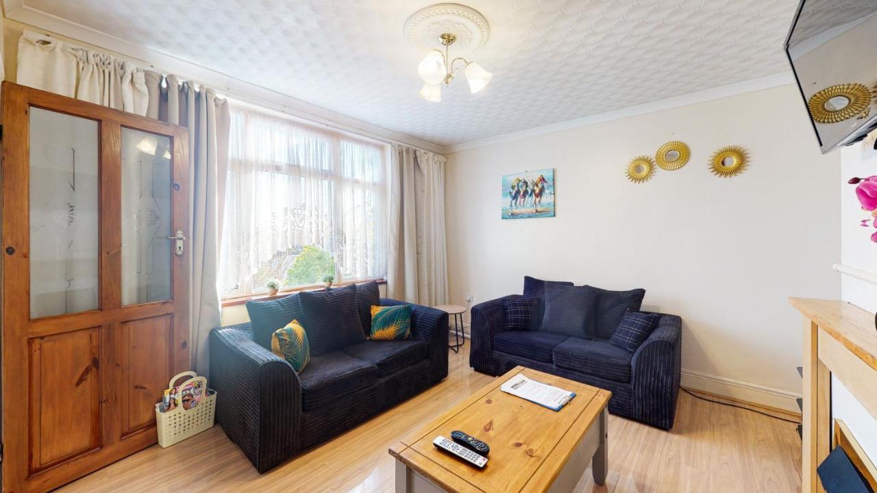 Orchards In Orpington Villa Luaran gambar