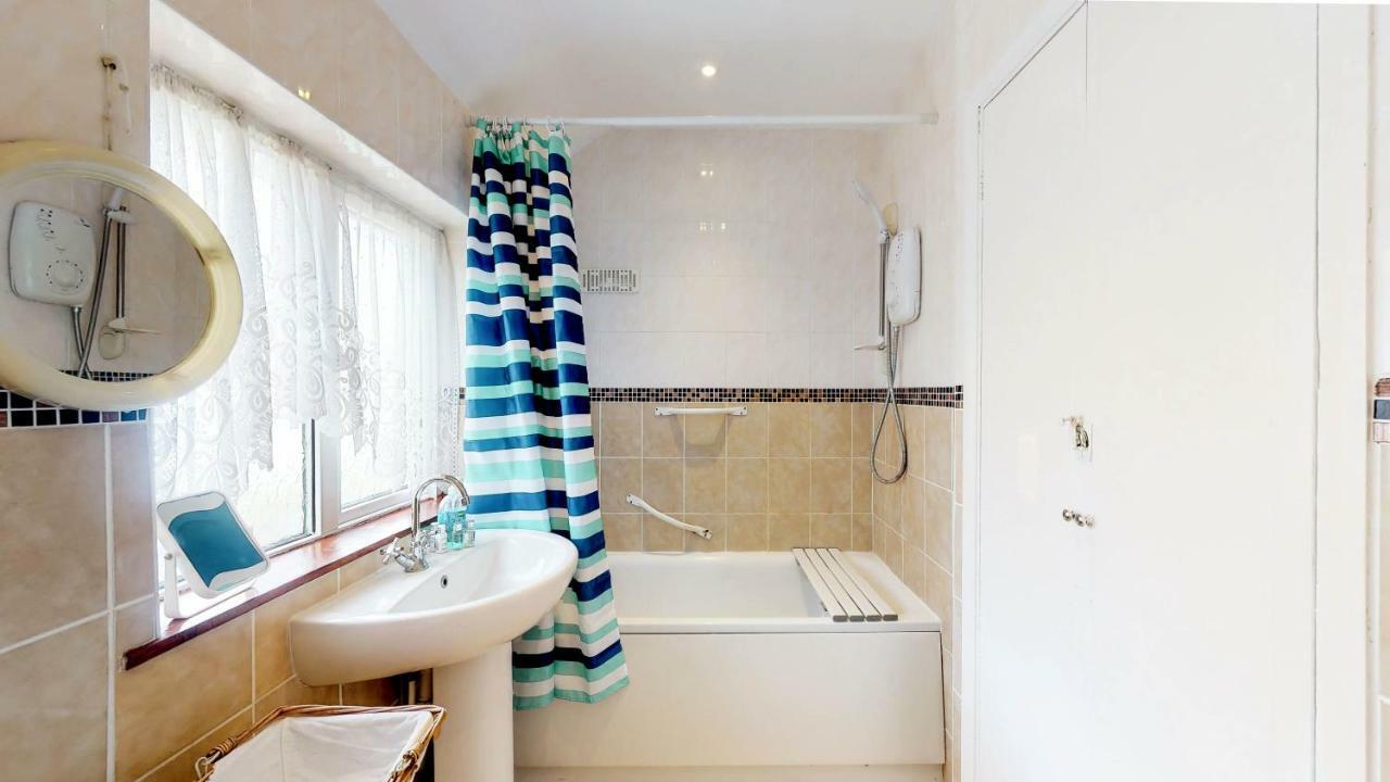 Orchards In Orpington Villa Luaran gambar